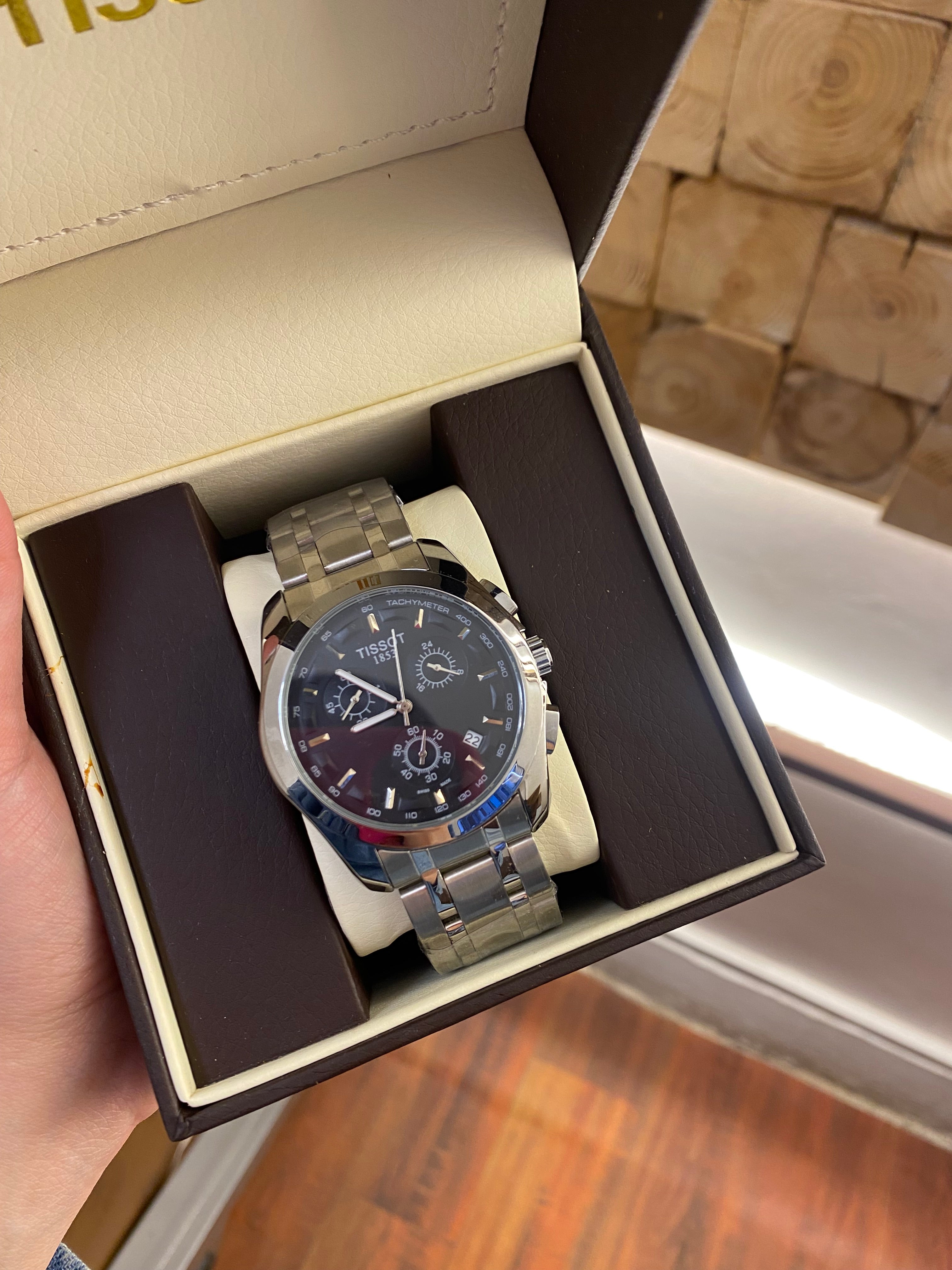 Tosset Watch